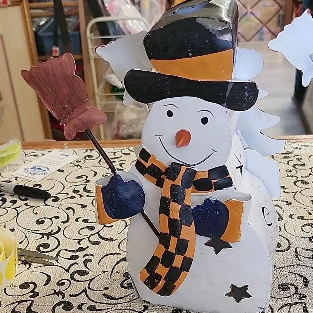 Festive Snowman  Candleholders with Tree Accents